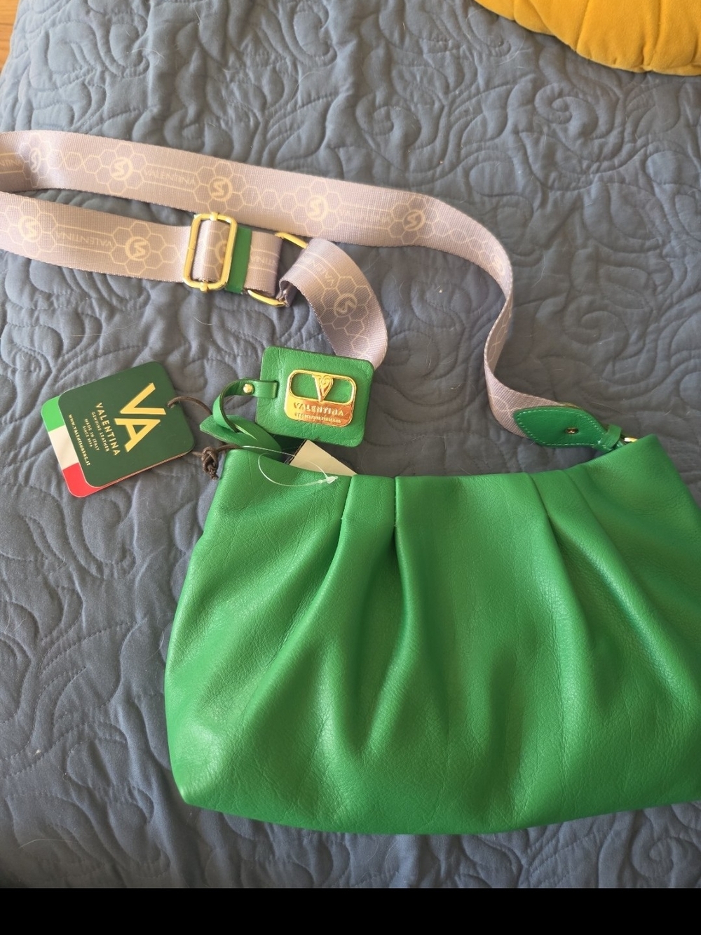 Brand new with tags Valentina Italia crossbody/shoulder bag in a beautiful vibra